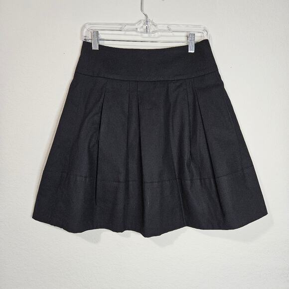 VINCE Black Womens sz 2 Pleated Textured Fabric Pockets Skirt - Picture 1 of 8